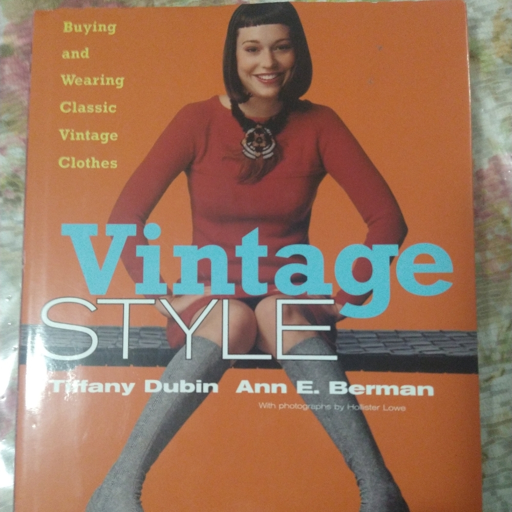 Hardcover Collectible Fashion display Coffee Table Book